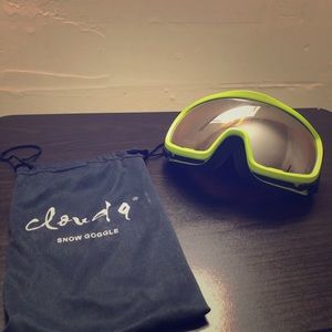 Cloud 9 Ski and Snowboard Goggles